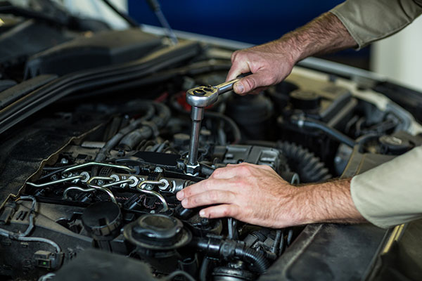 Motorinstandsetzung Service