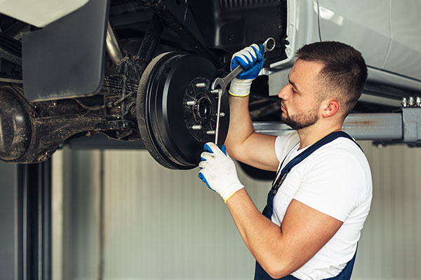 Fahrwerksreparatur